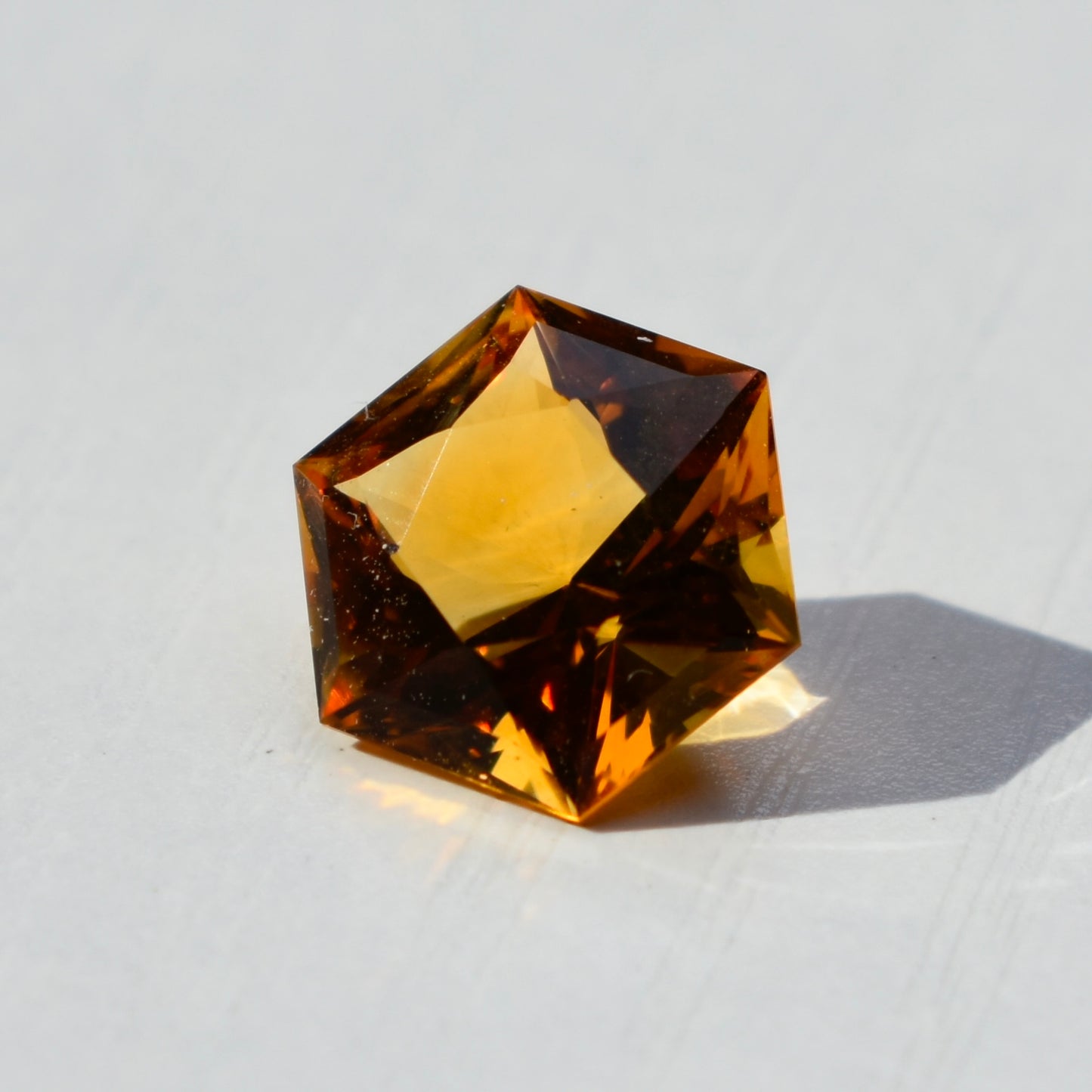 Citrine Hexagon DGMG 2024 Club Show